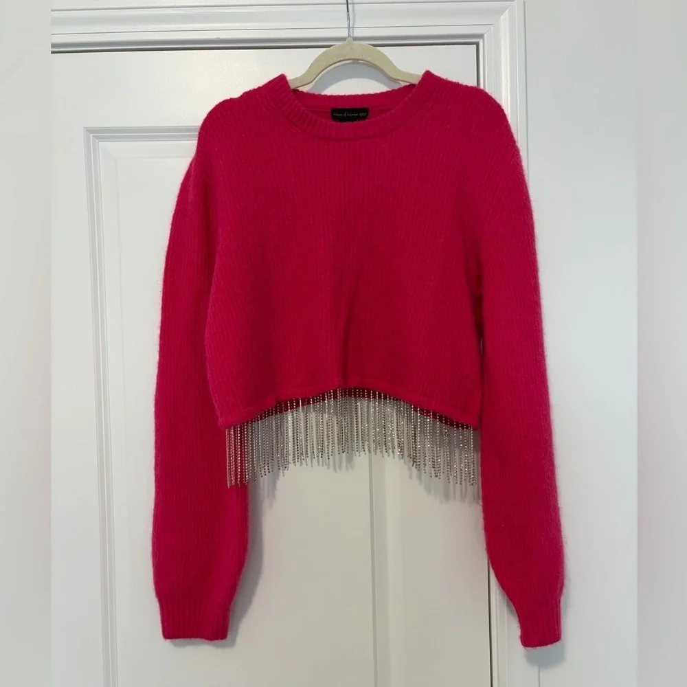 House of Harlow 1960 Hot Pink Cropped Sweater with Rhinestone Fringe Hem